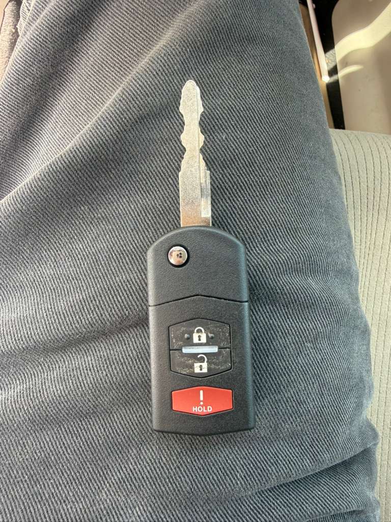 vehicle key service shown in a real service photo